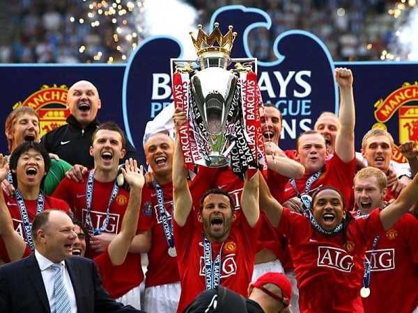 Manchester_United_Premier_League_Champions_20_863950